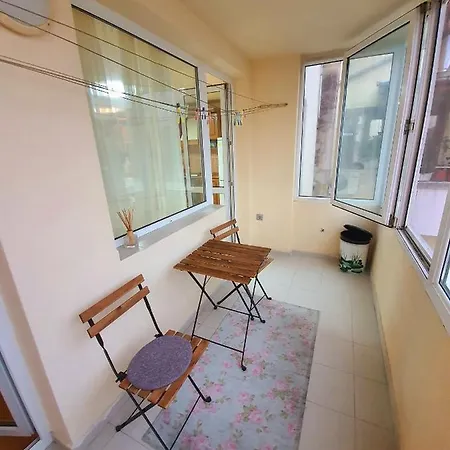 Appartamento Joy App Near Sea Garden Burgas